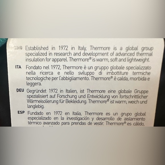 ❤️❤️NWT NIKE METALLIC GOLD PUFFER JACKET - Picture 5 of 9